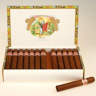 Cigars Romeo Y Julieta Exhibicion No.3  