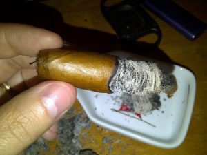 Blind Cigar Review: Veritas | Torch Connecticut Torpedo