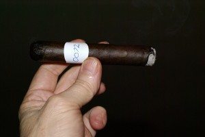 Blind Cigar Review: Blanco Liga Exclusiva de Familia Pennsylvania Broadleaf Maduro Robusto