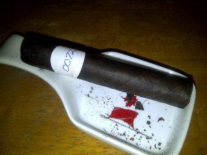 Blind Cigar Review: Blanco Liga Exclusiva de Familia Pennsylvania Broadleaf Maduro Robusto