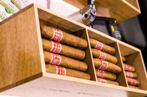 Blind Cigar Review: El Cuje | Rebumbio Collection Petti Toro