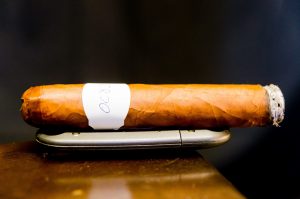 Blind Cigar Review: El Cuje | Rebumbio Collection Petti Toro