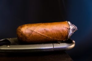 Blind Cigar Review: El Cuje | Rebumbio Collection Petti Toro
