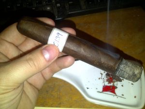 Blind Cigar Review: House of Burgess | Maduro Toro