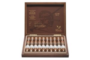 Cigar News: Montecristo (Dominican) Releases Espada, First Nicaraguan Puro