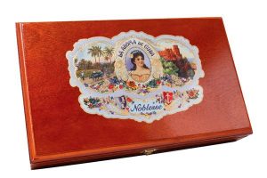 Cigar News: Ashton to Debut Noblesse  - Limited Edition La Aroma de Cuba at IPCPR