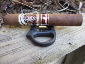 Quick Cigar Review: Alec Bradley | Family Blend The Lineage Robusto