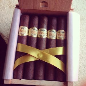 Cigar News: Hermosa Cigars and UnderGround Cigars Release Tierra Santa