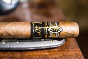 Quick Cigar Review: Quesada | 40th Anniversary Robusto