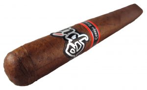 Blind Cigar Review: Epic | Corojo Reserva Double Corona