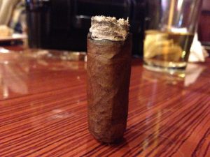 Blind Cigar Review: Epic | Corojo Reserva Double Corona