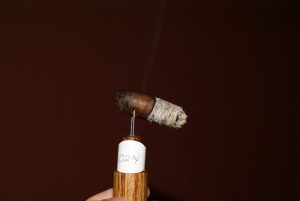 Blind Cigar Review: La Gloria Cubana | Natural Churchill