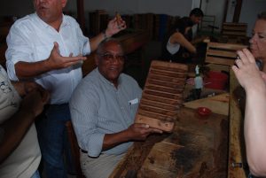 Cigar News: Roberto P. Duran Cigars Appoints Cuban Cigar Blender Cristano "Santo" Cardenas as Master Blender