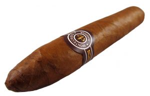 Blind Cigar Review: Montecristo (Cuba) | Petit No. 2
