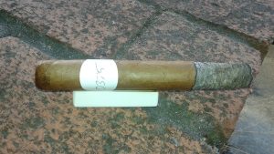 Blind Cigar Review: Montecristo | White Series Vintage Connecticut Double Corona (Pre-release)